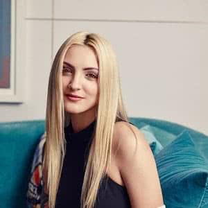 Julia Michaels
